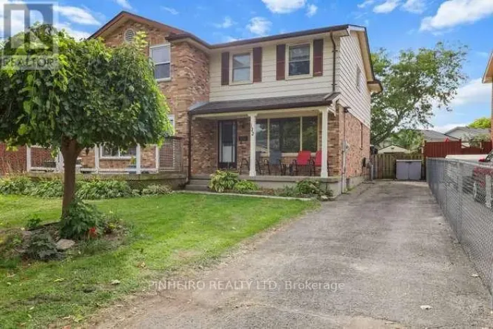 122 GARLAND LANE, London East