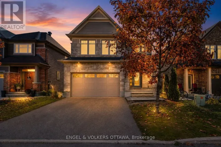 122 HELEN RAPP WAY, Ottawa