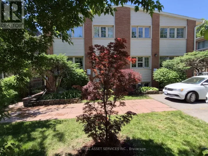 122 LUCAS STREET, Richmond Hill