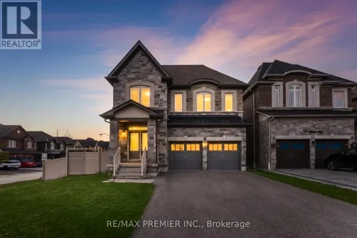 122 MCKENZIE WAY, Bradford West Gwillimbury