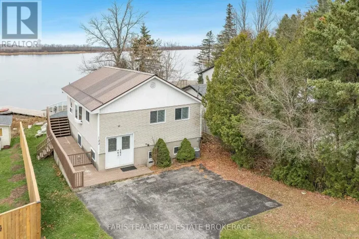 122 MITCHELLS BEACH ROAD, Tay