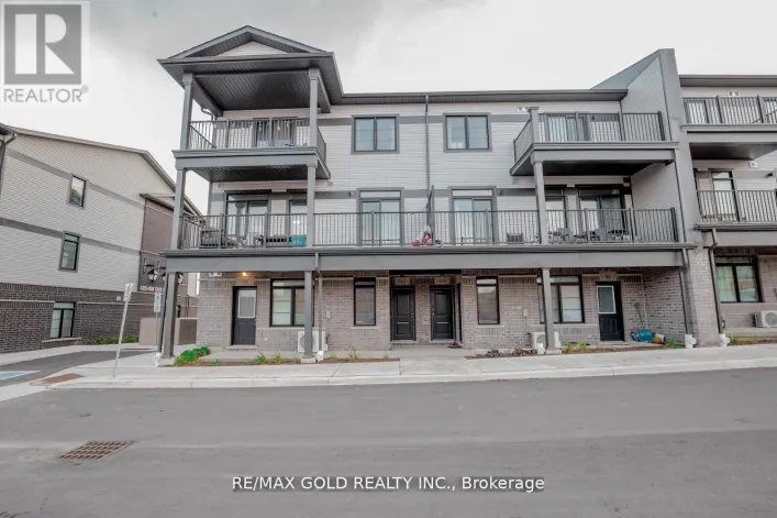 122 OAT LANE, Kitchener