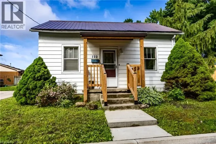 House for sale: 122 QUEEN Street, Ingersoll