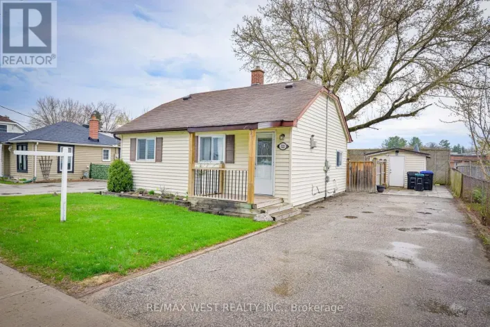 122 RAGLAN STREET, Essa