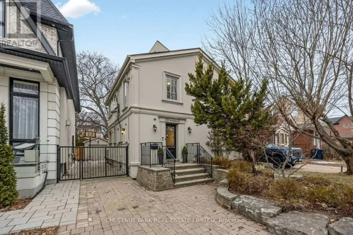122 RANDOLPH ROAD, Toronto
