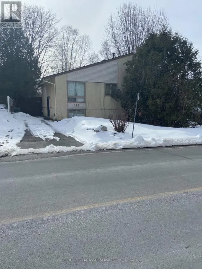 122 ROTHESAY DRIVE, Ottawa