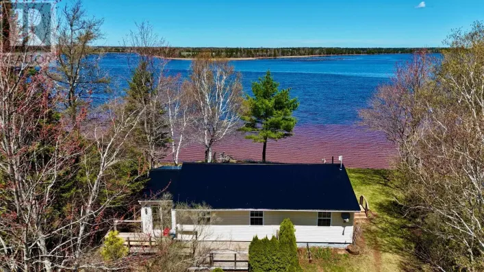 122 Spruce Way, Fortune Cove