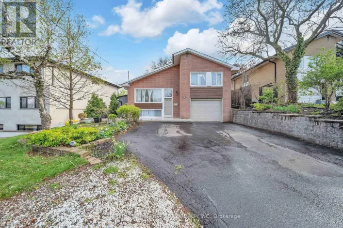 122 VISTA BOULEVARD, Mississauga
