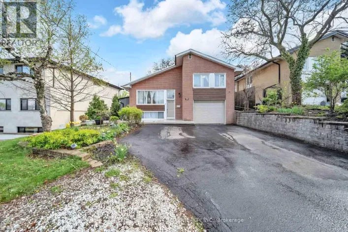 122 VISTA BOULEVARD, Mississauga