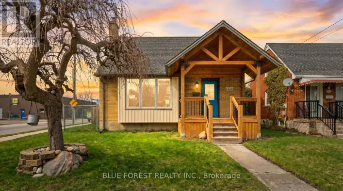 1220 WILTON AVENUE, London East