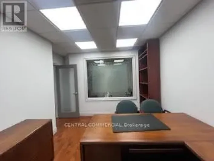 12-206 - 30 WERTHEIM COURT, Richmond Hill