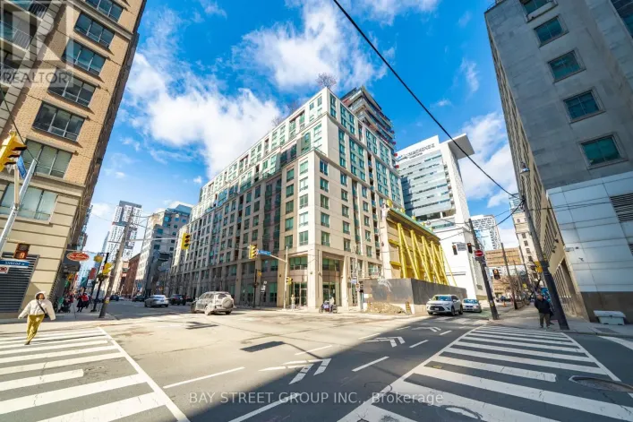 1221 - 168 SIMCOE STREET, Toronto