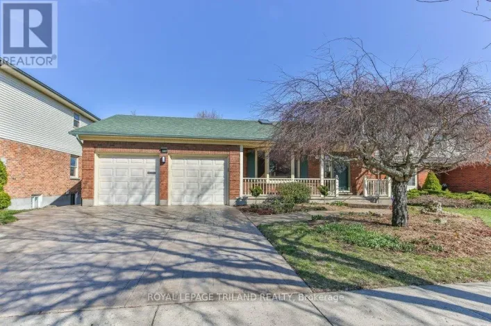 1221 GLENORA DRIVE, London North