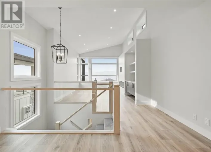 1221 Lone Pine Drive, Kelowna