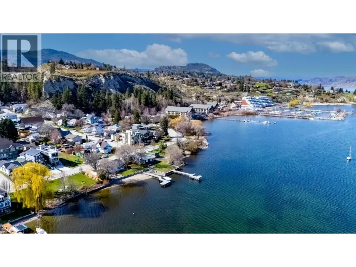12210 LAKESHORE Drive S, Summerland