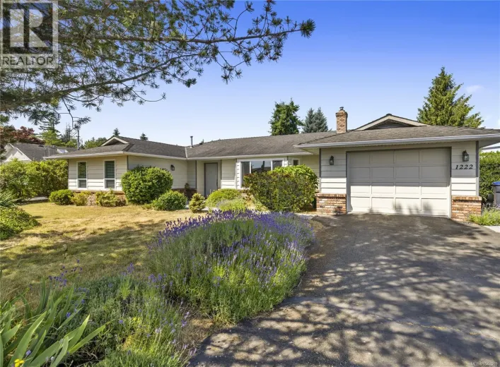 1222 Gilley Cres, Parksville