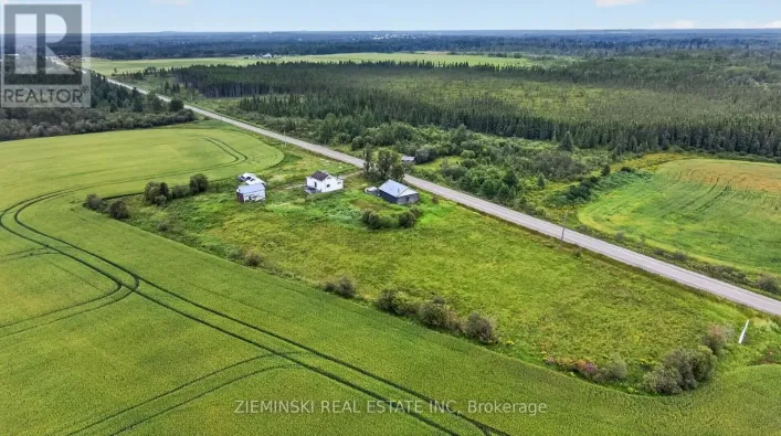 1222 ONAGON ROAD, Iroquois Falls