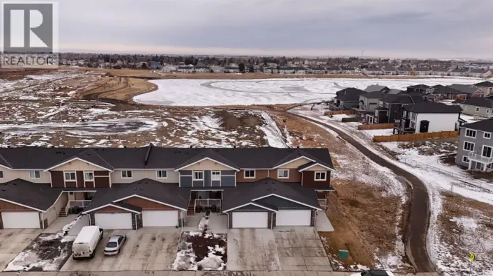 1222 Westmount Drive, Strathmore