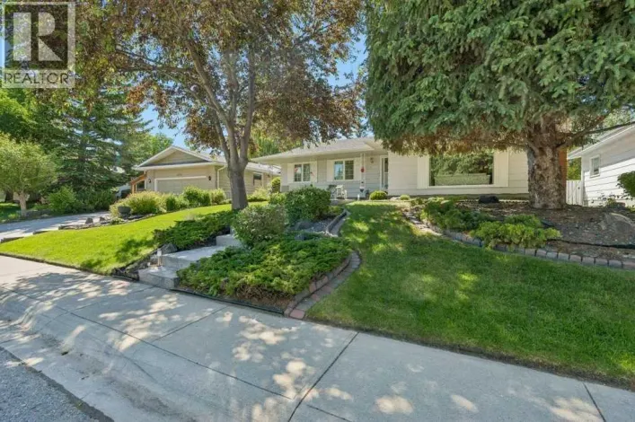 12224 Lake Waterton Way SE, Calgary