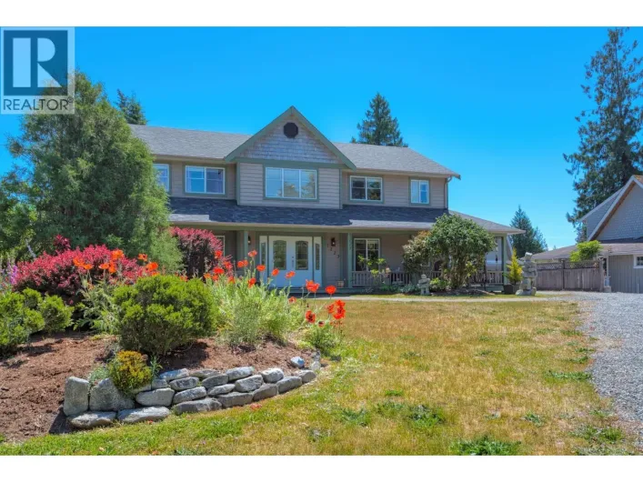1223 SUNNYSIDE ROAD, Gibsons