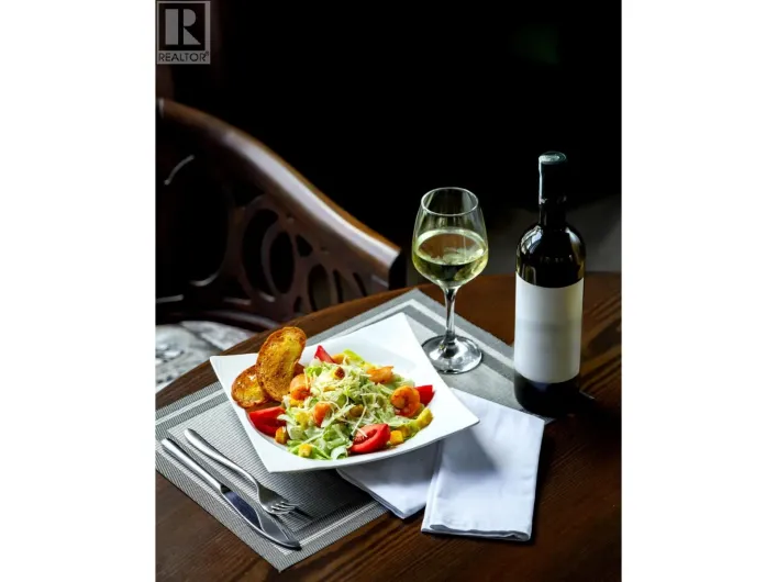 12234 CONFIDENTIAL, North Vancouver