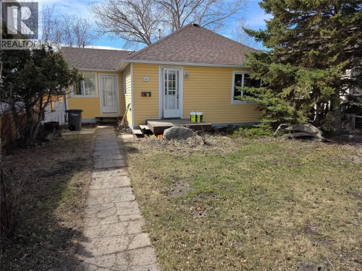 1225 104 Avenue, Dawson Creek