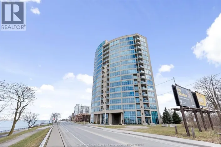 1225 RIVERSIDE DRIVE West Unit# 702, Windsor