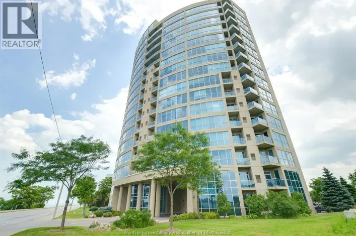 1225 RIVERSIDE Unit# 101, Windsor