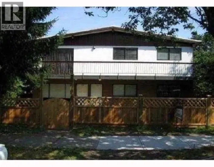 1227-1229 E 13TH AVENUE, Vancouver