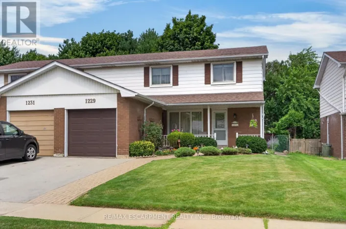 1229 NOTTINGHAM AVENUE, Burlington