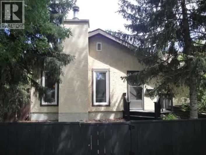 123 15th Street N, Lethbridge