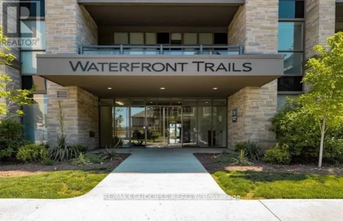 123 - 35 SOUTHSHORE CRESCENT, Hamilton