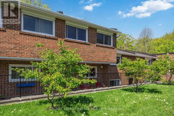 123 - 90 EDGEWOOD AVENUE, Toronto
