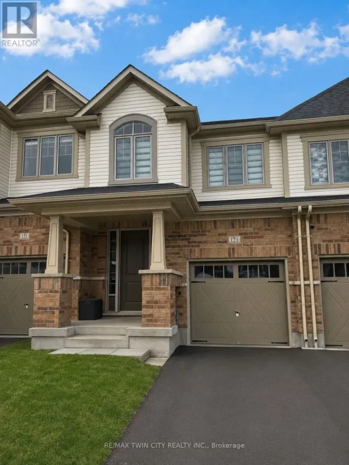 123 BROADACRE DRIVE, Kitchener