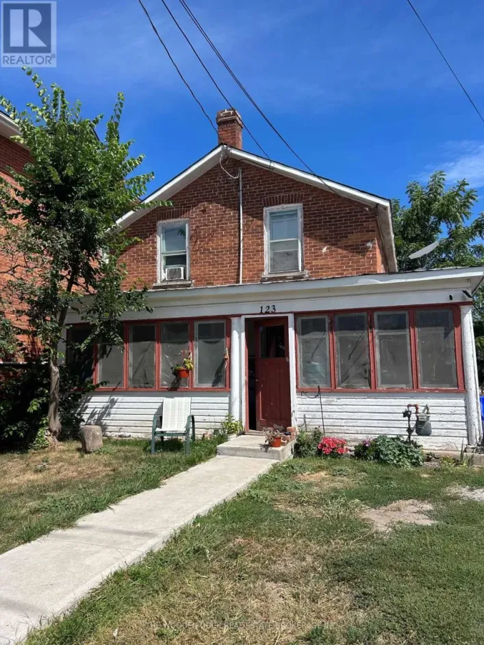 123 DURHAM STREET S, Centre Hastings