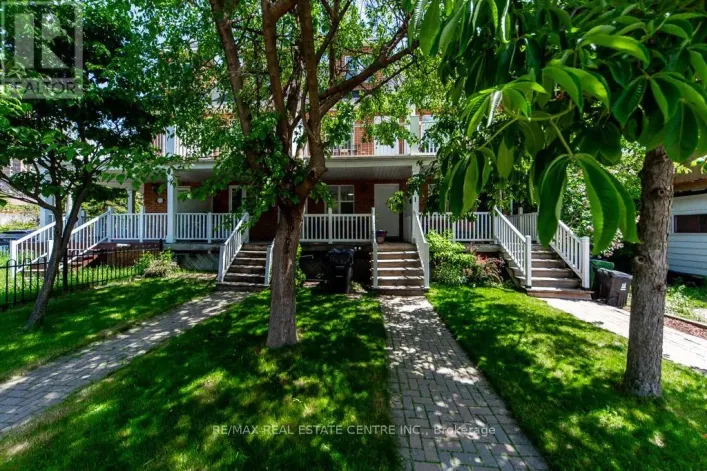 123 ENDERBY ROAD, Toronto