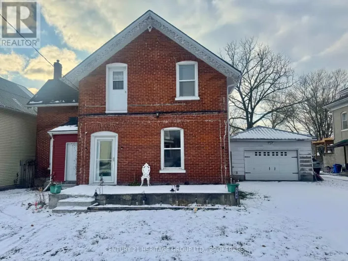 123 GREEN STREET, Deseronto)