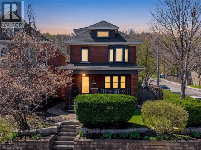 123 HILLCREST Avenue, Hamilton