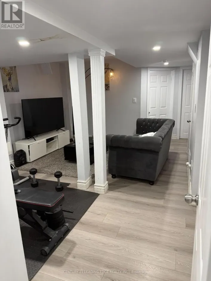 123 KIRKLAND PLACE, Whitby