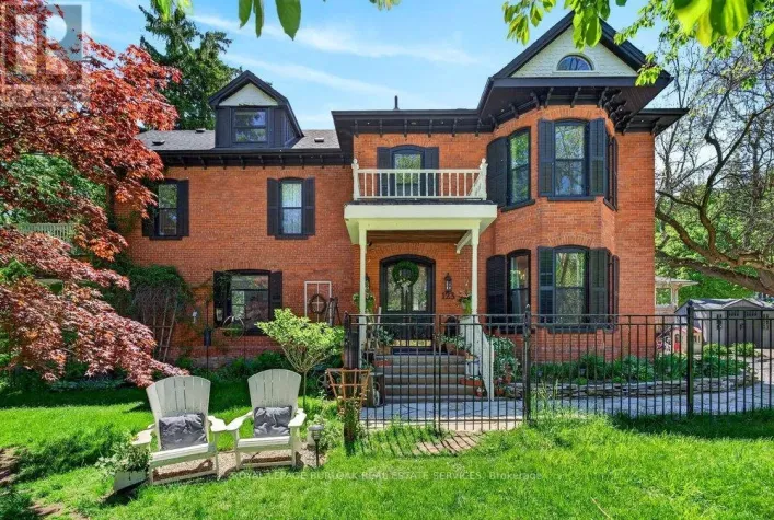 123 MAIN STREET W, Grimsby