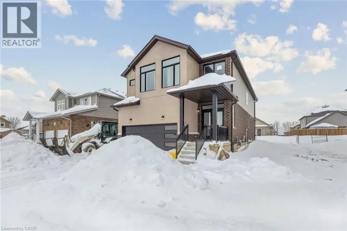 123 MAPLE Street, Drayton