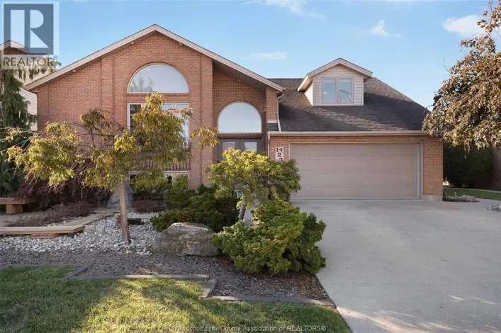 123 PHEASANT RUN, Lakeshore