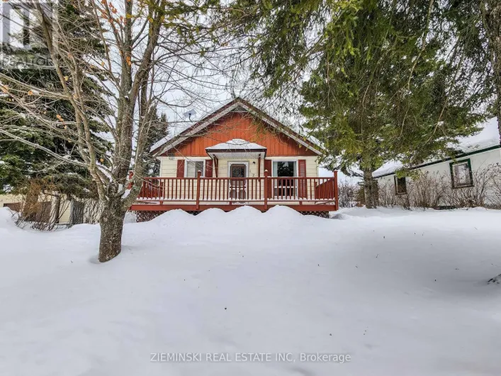 123 PICADILLY CIRCLE, Iroquois Falls