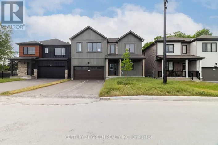 123 TONIC CRESCENT, Ottawa