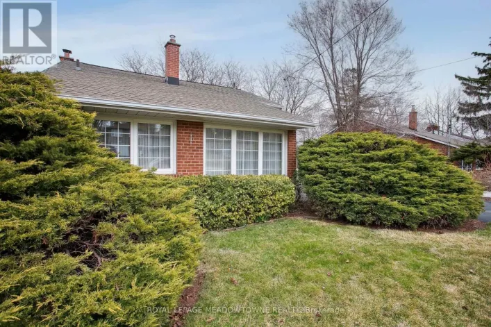 123 VISTA DRIVE W, Mississauga