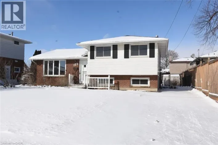 123 WOODMAN Drive N, Hamilton