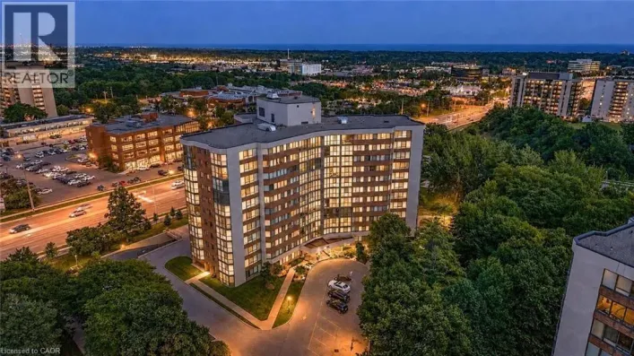 1230 MARLBOROUGH Court Unit# 202, Oakville