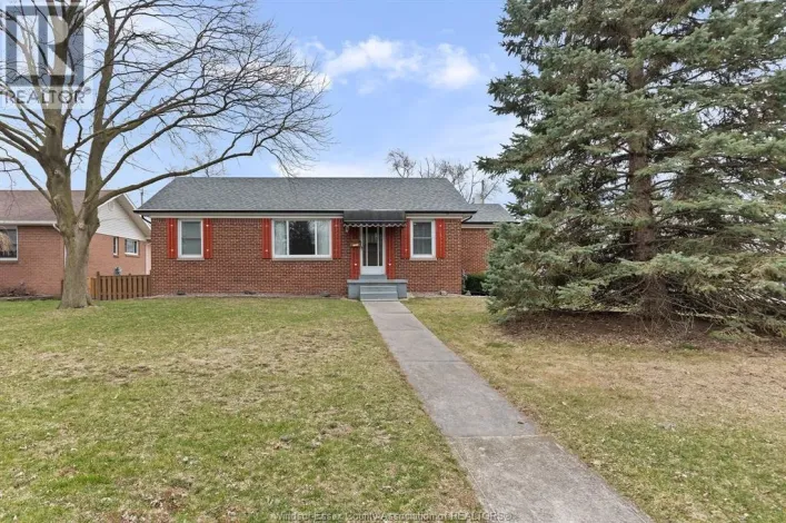1231 Roselawn DRIVE, Windsor