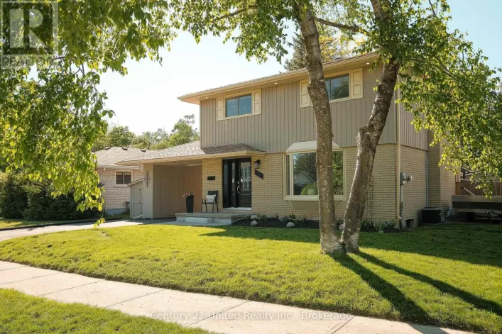1233 FRANKLIN DRIVE, Peterborough