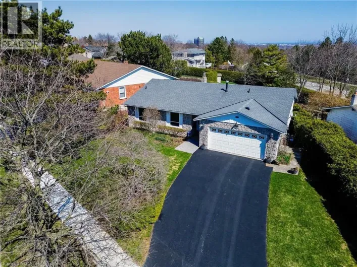 1233 HAVENDALE Boulevard, Burlington